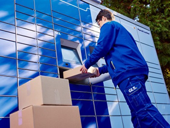 Out of home delivery to Parcel Locker