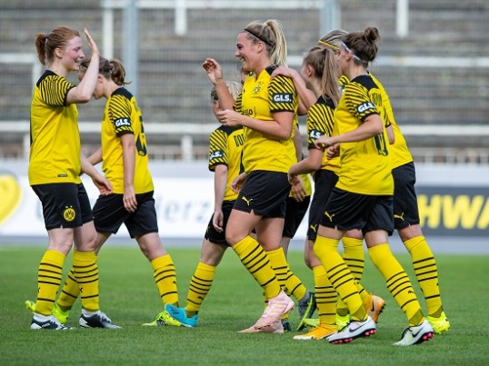 BVB women's team