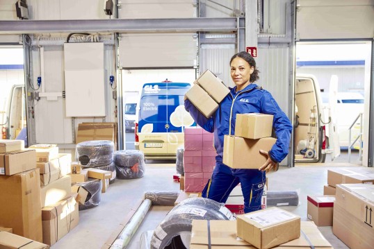 GLS Spain Anticipates Handling Over 39 Million Shipments from Black Friday to Christmas