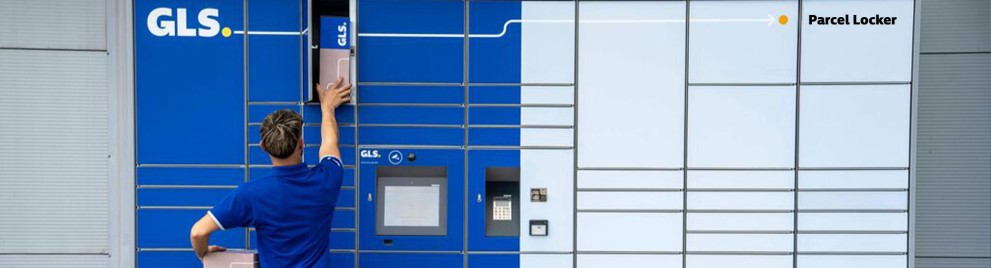 Parcel Locker inteligente de GLS para recoger paquetes en un centro comercial, con taquillas automáticas azules y pantalla táctil de autoservicio.
