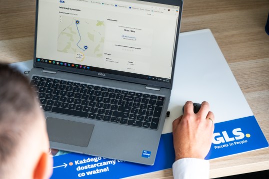 live tracking - track your parcel in real time